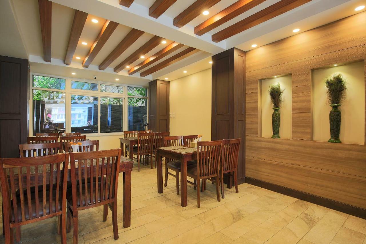 Oyo 453 Hotel Gurkha Heritage Catmandu Exterior foto