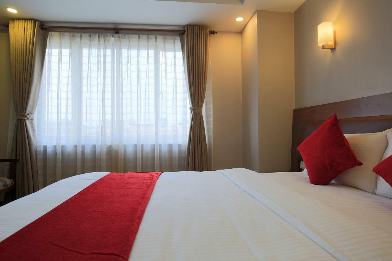 Oyo 453 Hotel Gurkha Heritage Catmandu Exterior foto