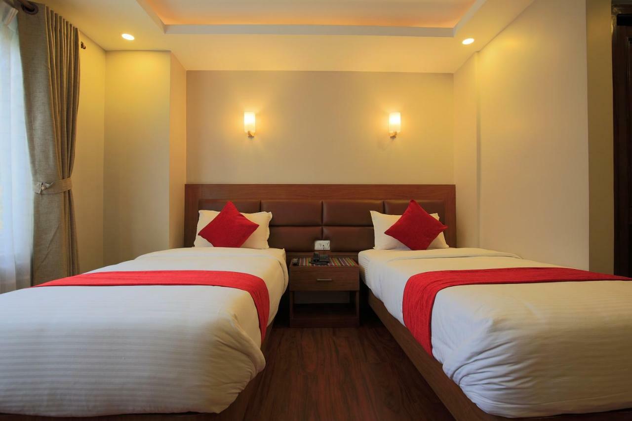 Oyo 453 Hotel Gurkha Heritage Catmandu Exterior foto